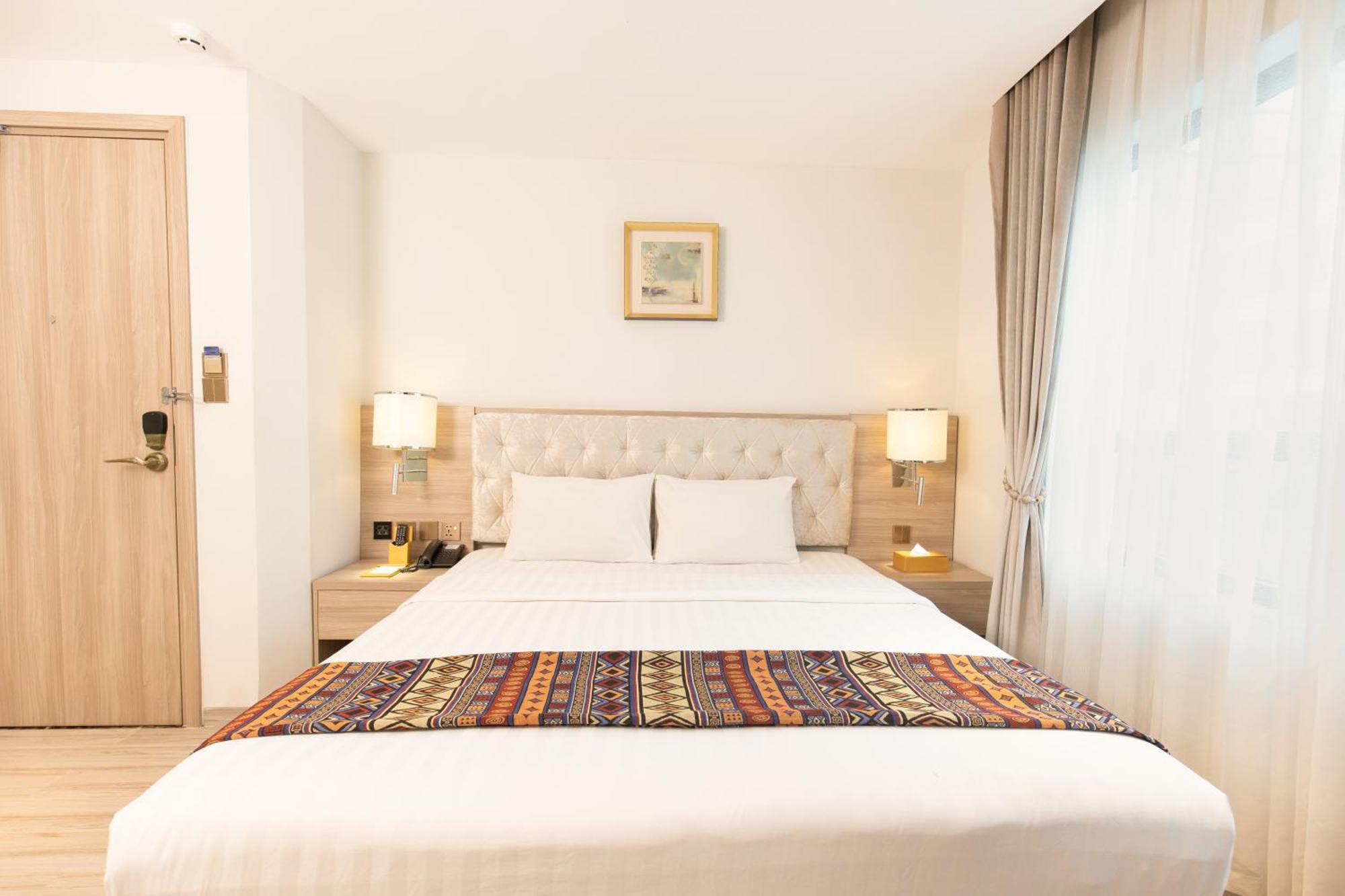 Nicecy Suite Hotel & Spa Хошимін Екстер'єр фото