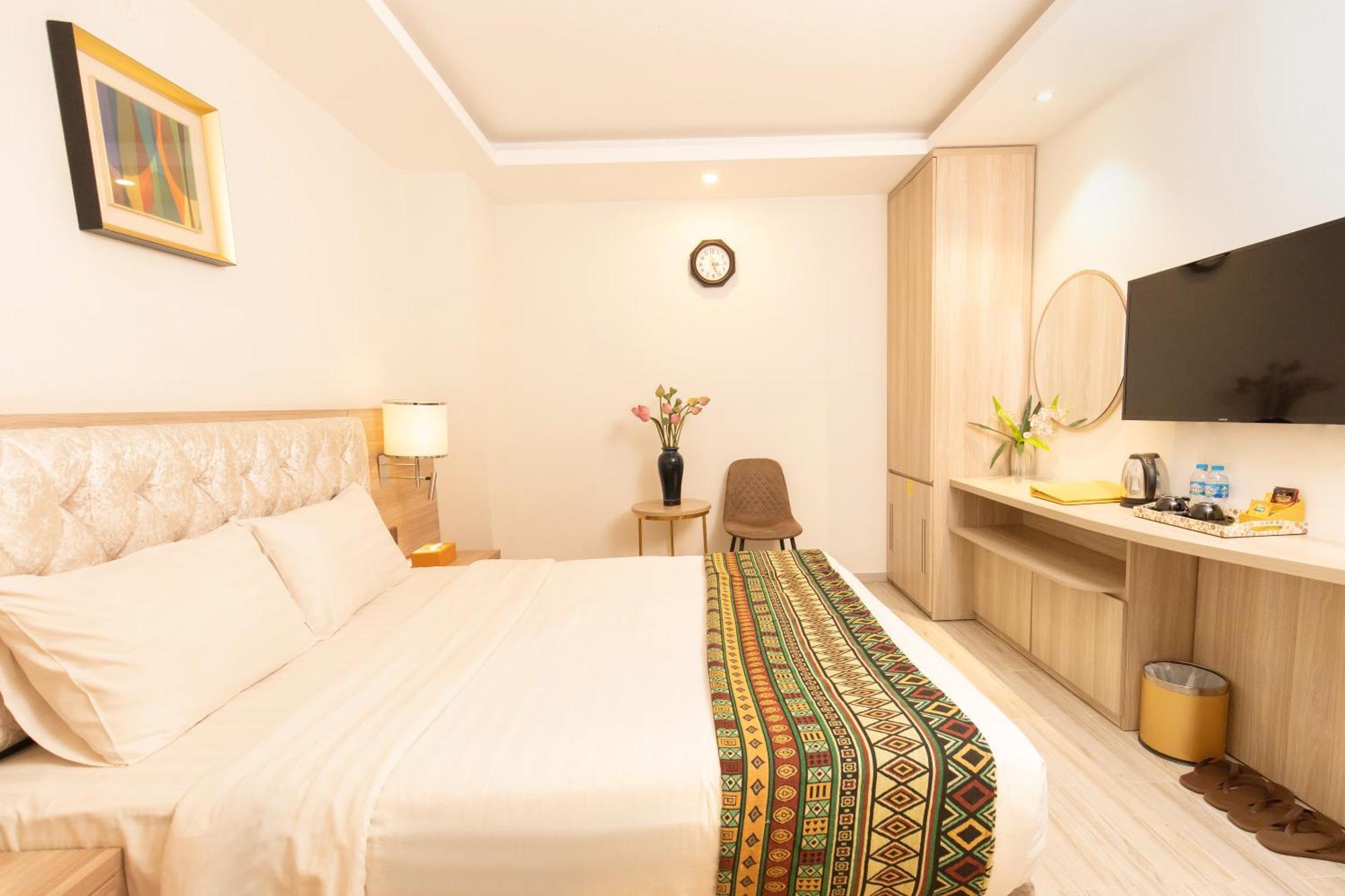 Nicecy Suite Hotel & Spa Хошимін Екстер'єр фото