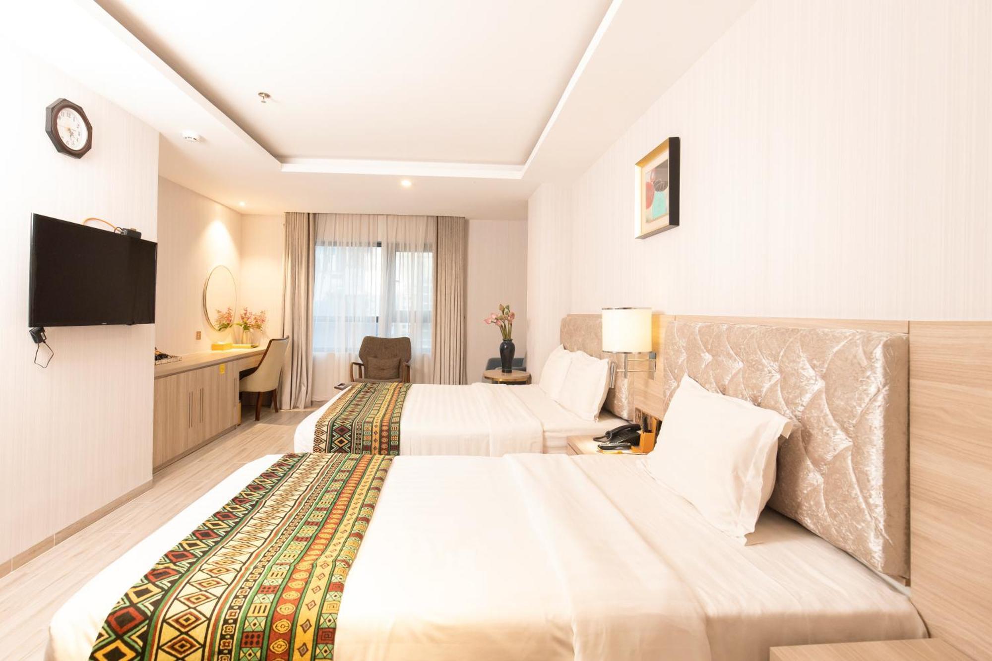 Nicecy Suite Hotel & Spa Хошимін Екстер'єр фото